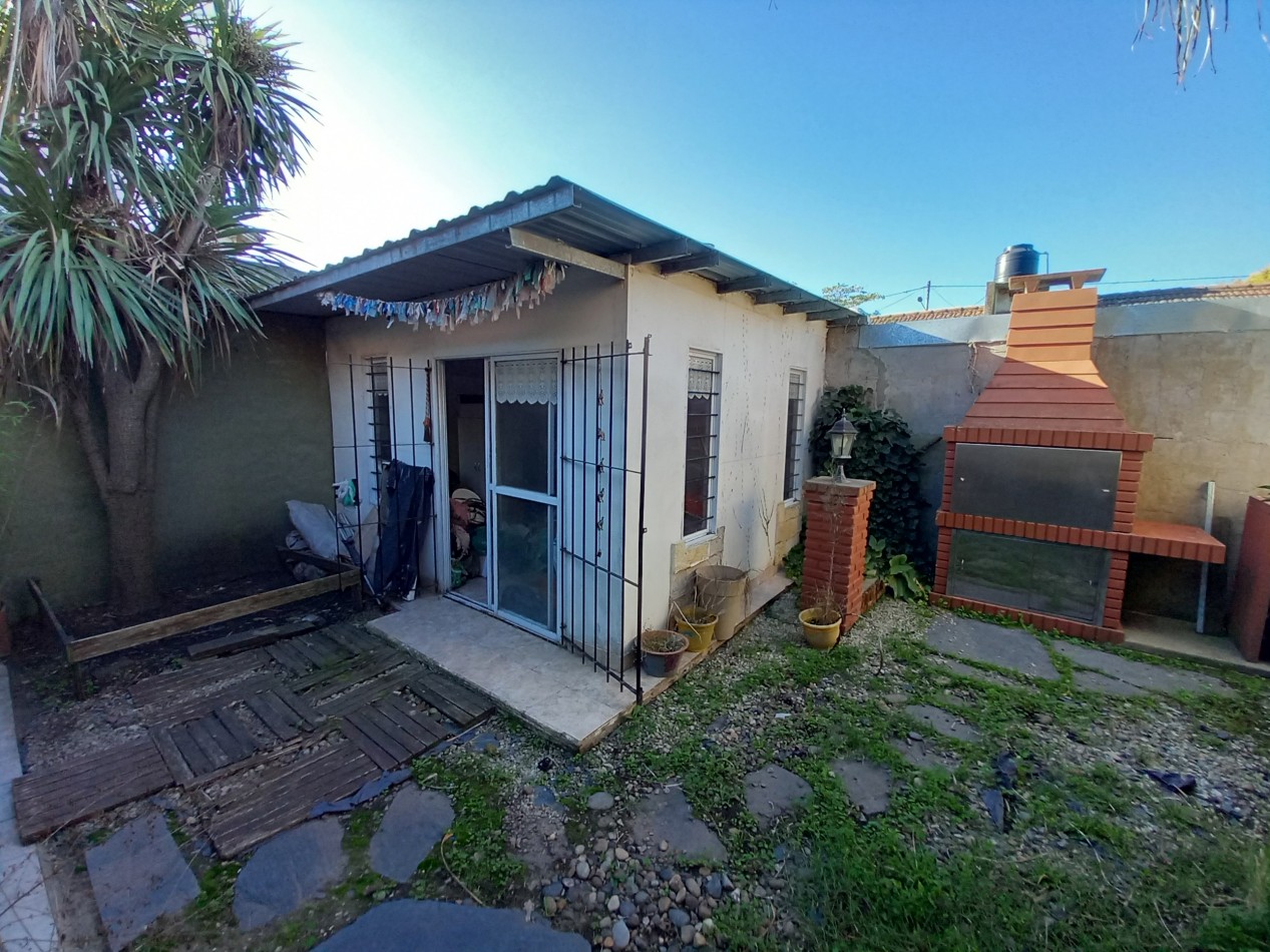 VENTA CASA en PH 3AMB PATIO ESPACIO para AUTO 