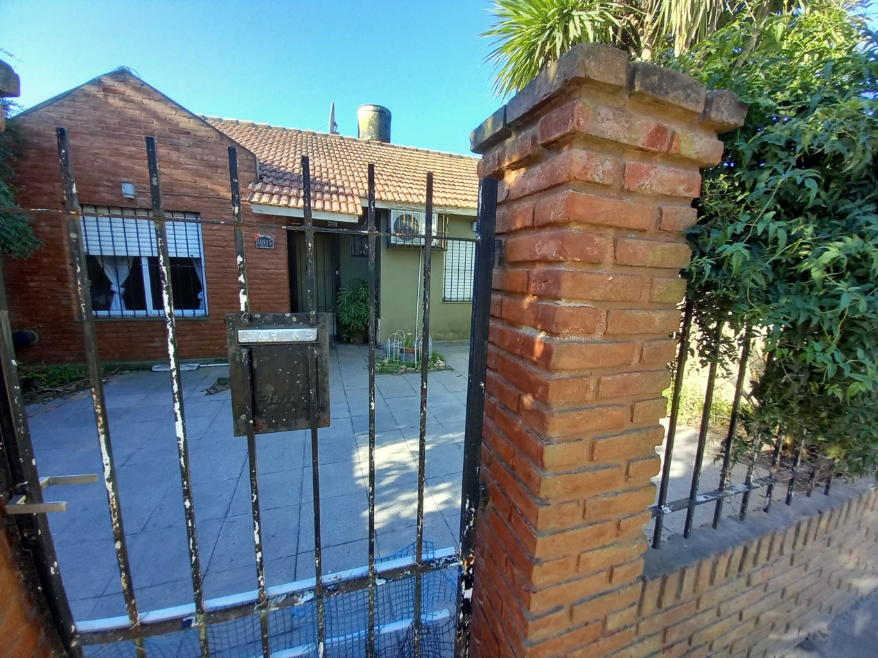 VENTA CASA en PH 3AMB PATIO ESPACIO para AUTO 