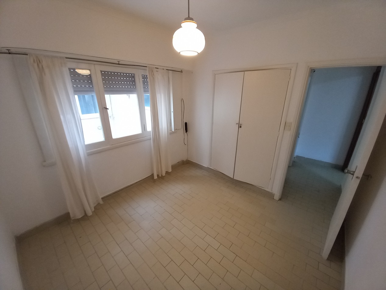 VENTA 2AMB ORIGINAL MAS COCHERA OBRA de GAS LA PERLA 