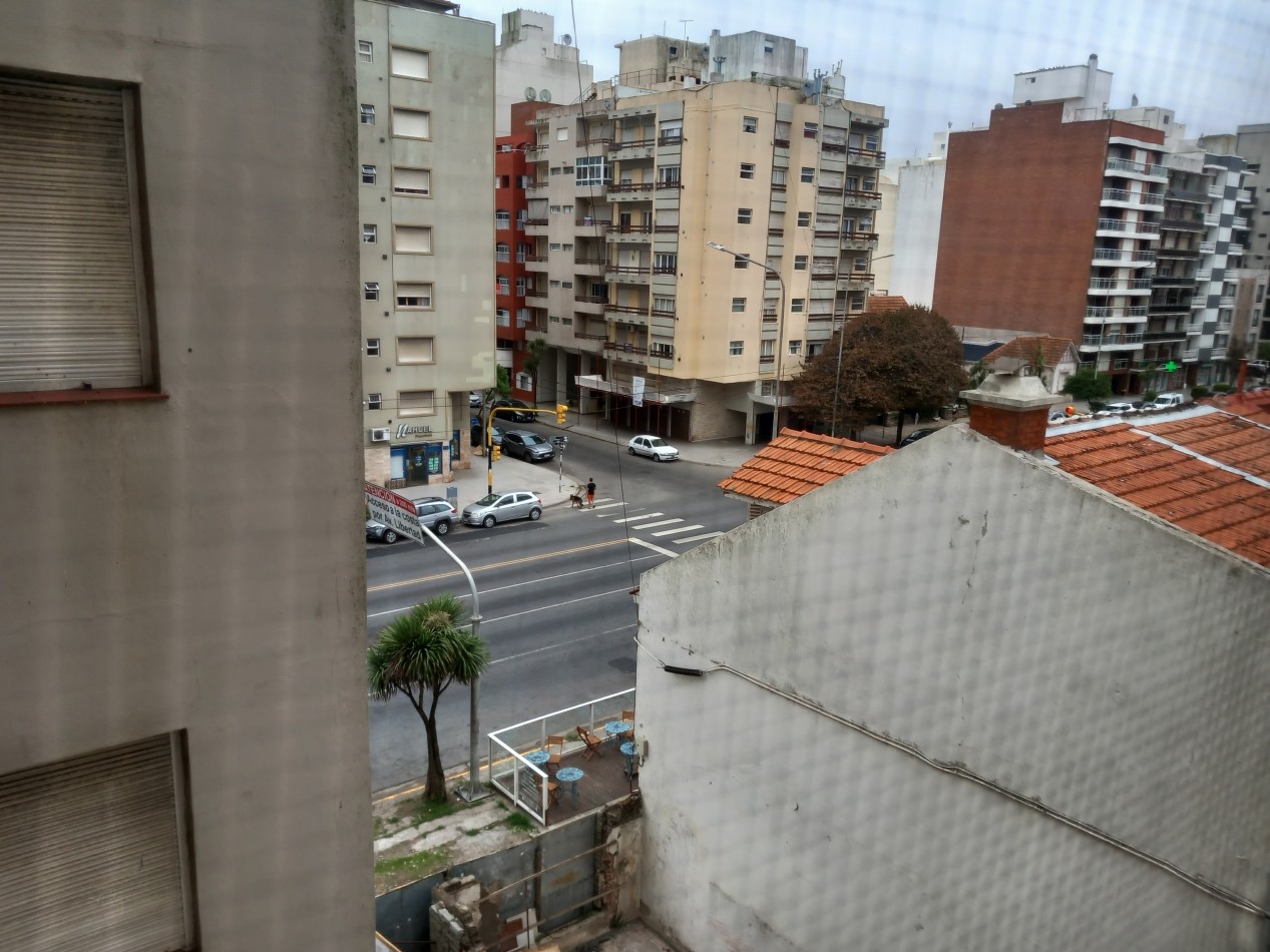 VENTA 2AMB ORIGINAL MAS COCHERA OBRA de GAS LA PERLA 