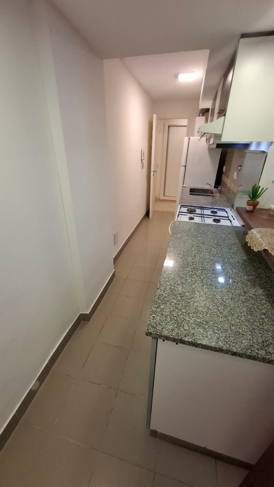 VENTA 1AMB CENTRO EXCELENTE ESTADO 