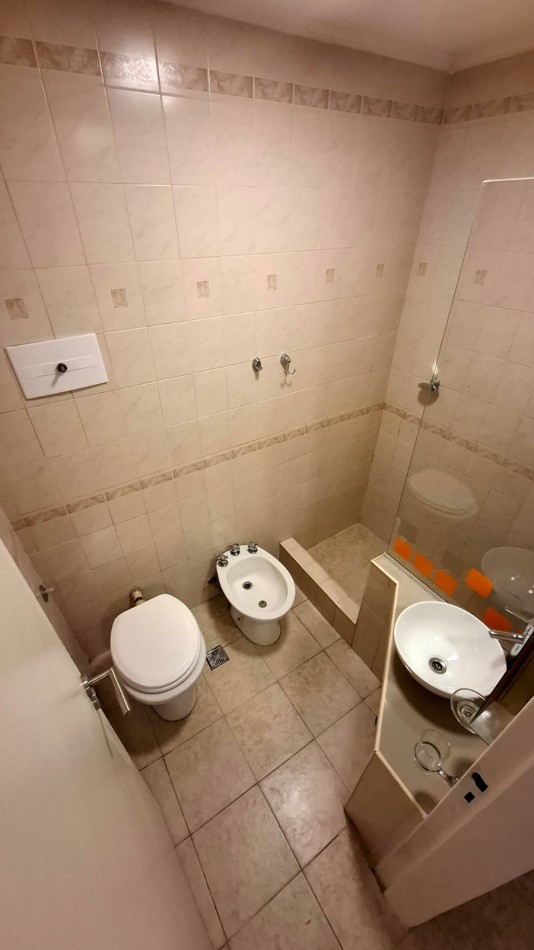 VENTA 1AMB CENTRO EXCELENTE ESTADO 