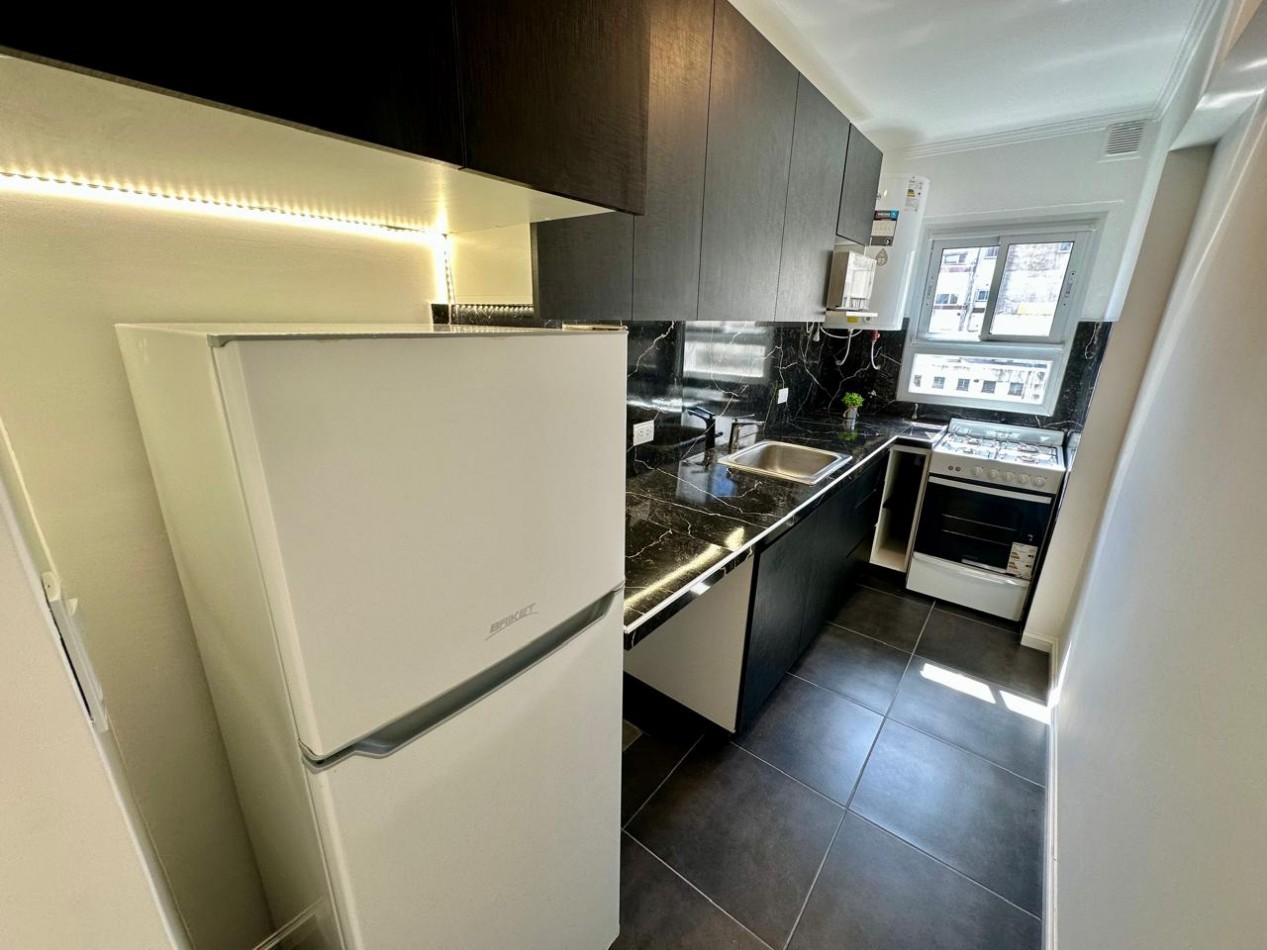 VENTA 2AMB CON DEPENDENCIA CENTRO MUEBLES Y ARTEFACTO A ESTRENAR 