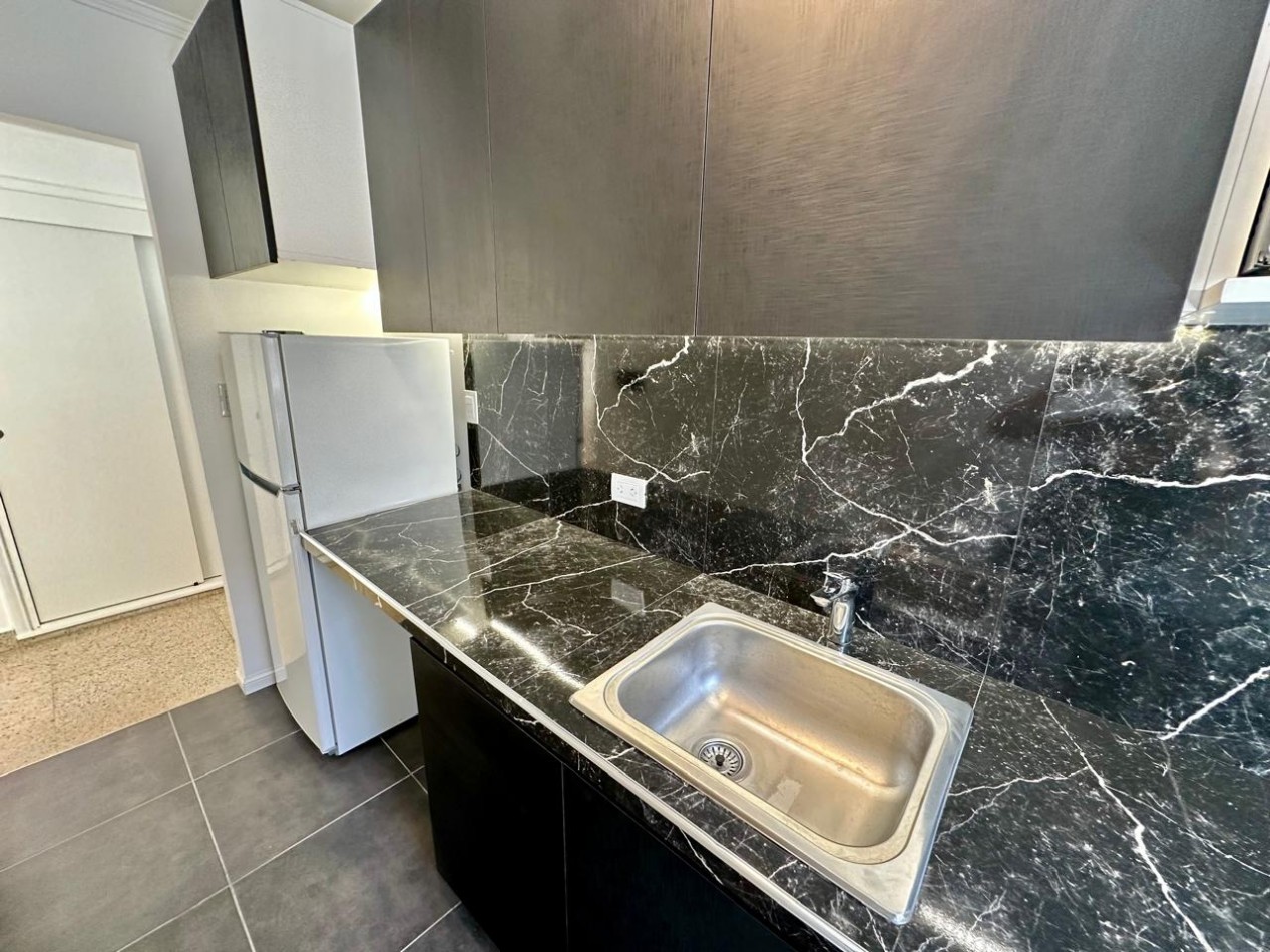 VENTA 2AMB CON DEPENDENCIA CENTRO MUEBLES Y ARTEFACTO A ESTRENAR 