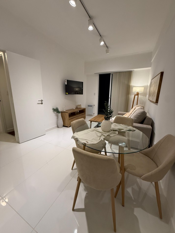 VENTA 3AMB PLANTA BAJA 2 PATIOS CENTRO 