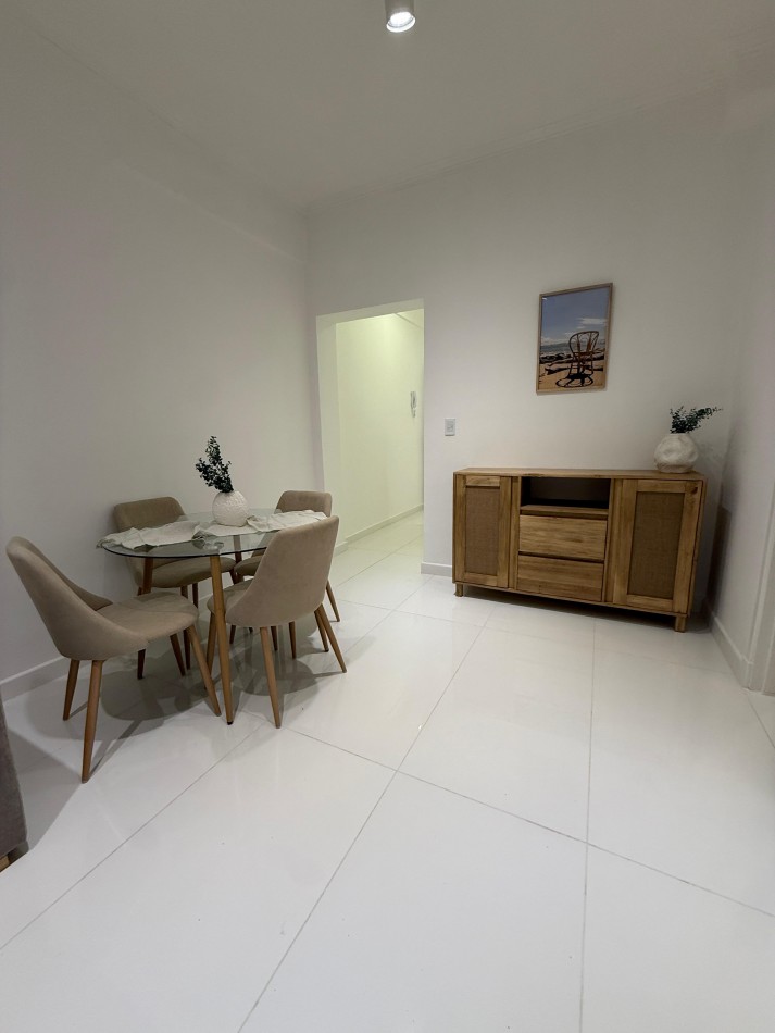 VENTA 3AMB PLANTA BAJA 2 PATIOS CENTRO 