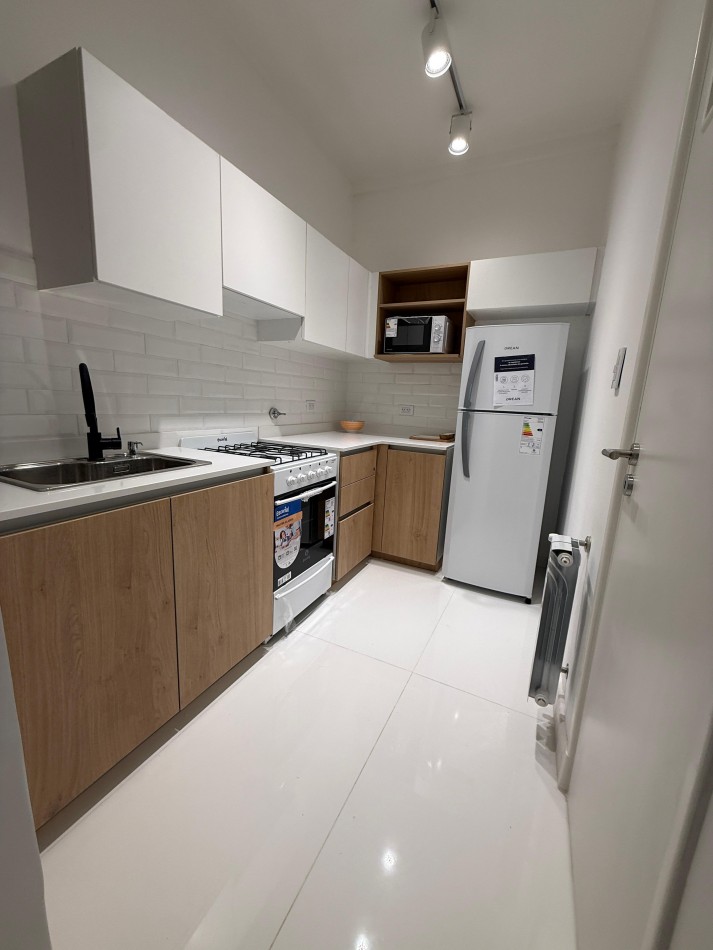 VENTA 3AMB PLANTA BAJA 2 PATIOS CENTRO 