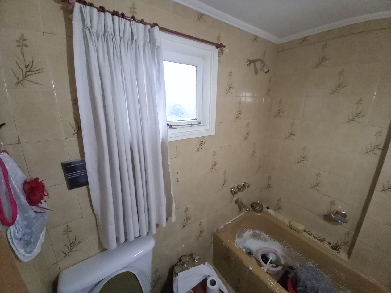 DEPARTAMENTO 3AMB FRENTE BALCON EXCELENTE ESTADO ORIGINAL 