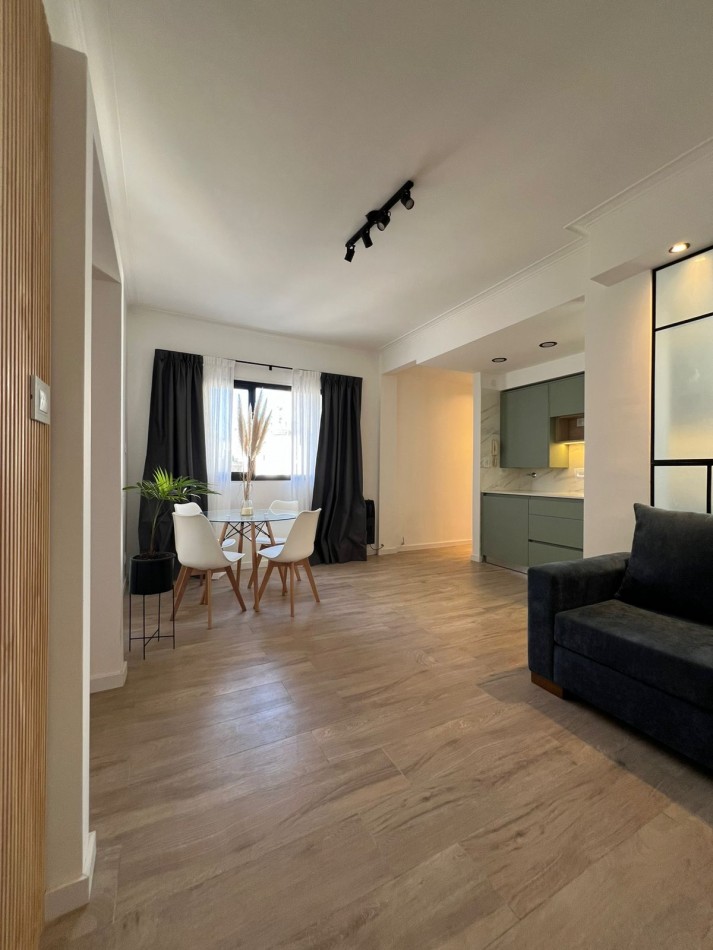 VENTA 3AMB 2 BAÑOS EXCELENTE RECICLADO  CENTRO 