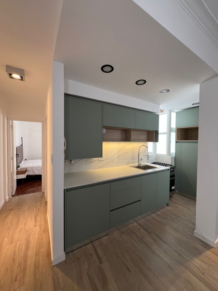 VENTA 3AMB 2 BAÑOS EXCELENTE RECICLADO  CENTRO 