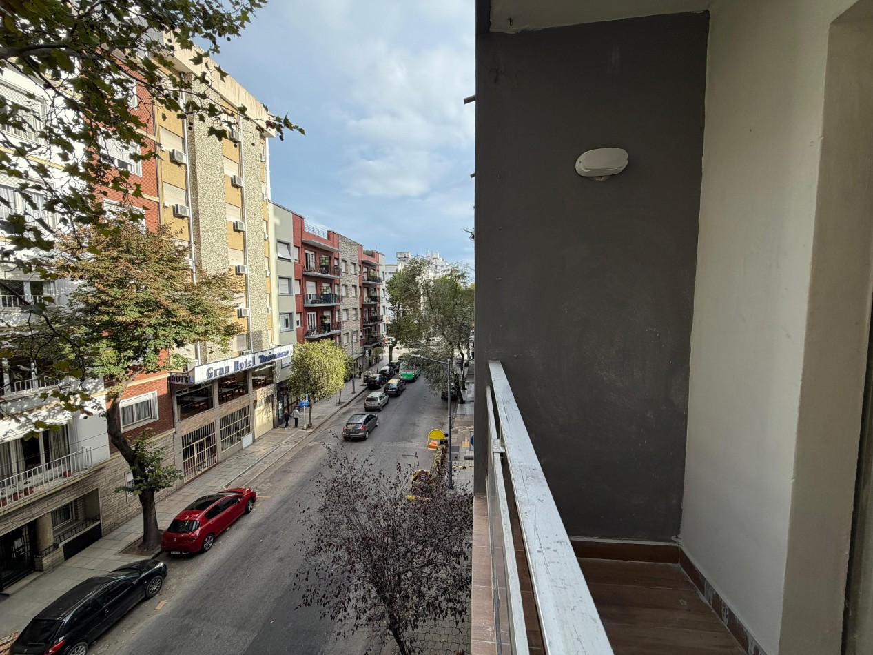 VENTA 2AMB RECICLADO CENTRO BALCON 