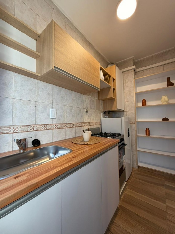 VENTA 2AMB EXCELENTE CENTRO BALCON 