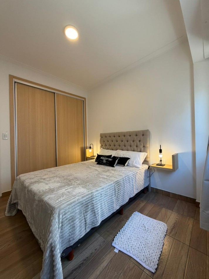 VENTA 2AMB EXCELENTE CENTRO BALCON 