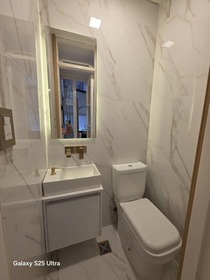 VENTA 2AMB RECICLADO con DEPENDENCIA VISTA AL MAR 