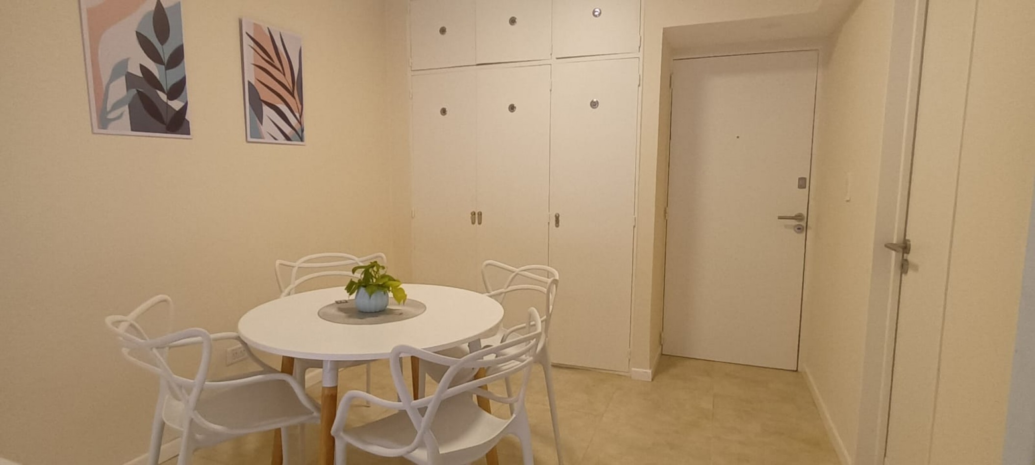 VENTA 1AMB RECICLADO CENTRO CON PATIO 