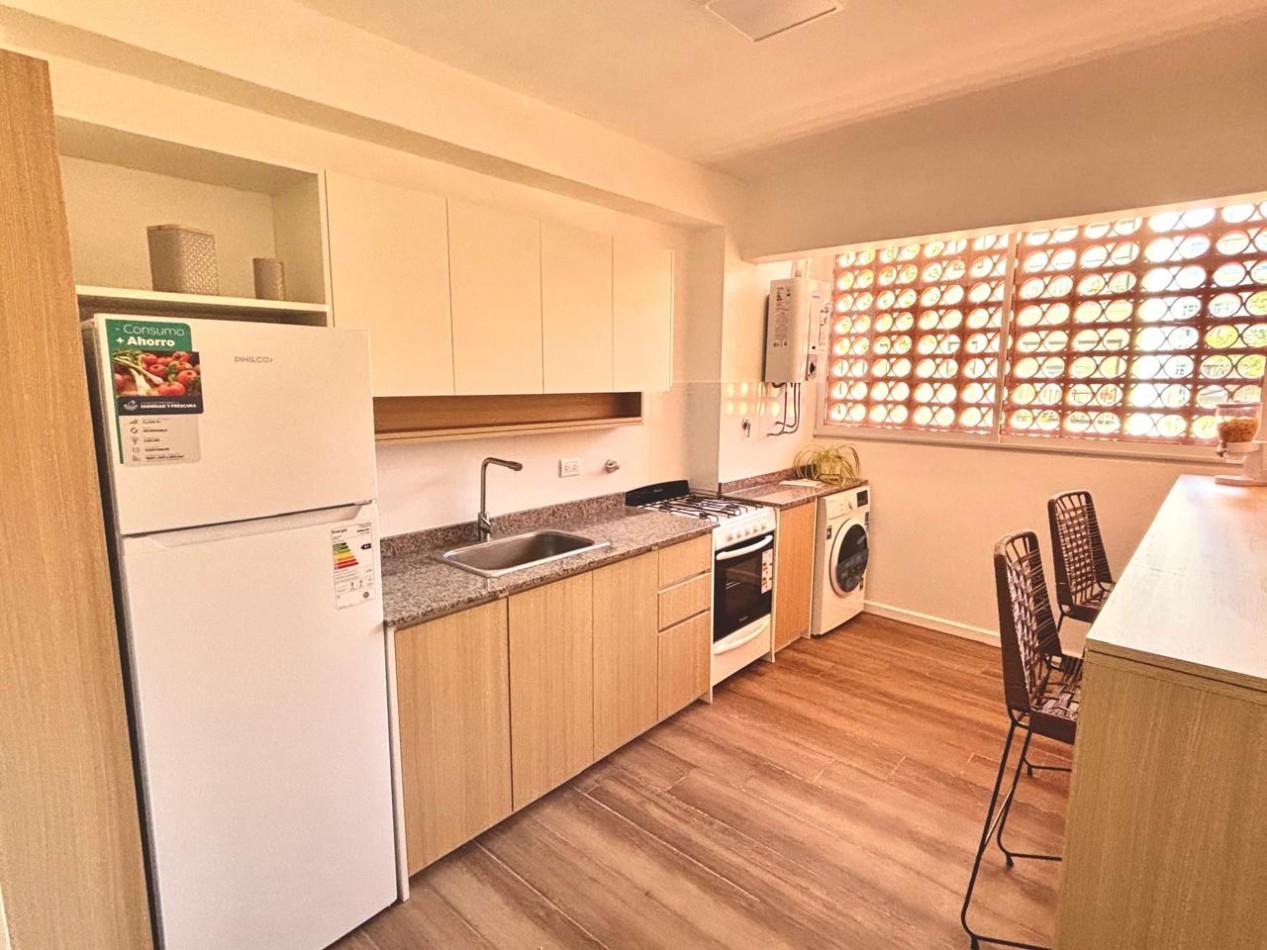 VENTA 2AMB RECICLADO CENTRO BALCON EXCELENTE 