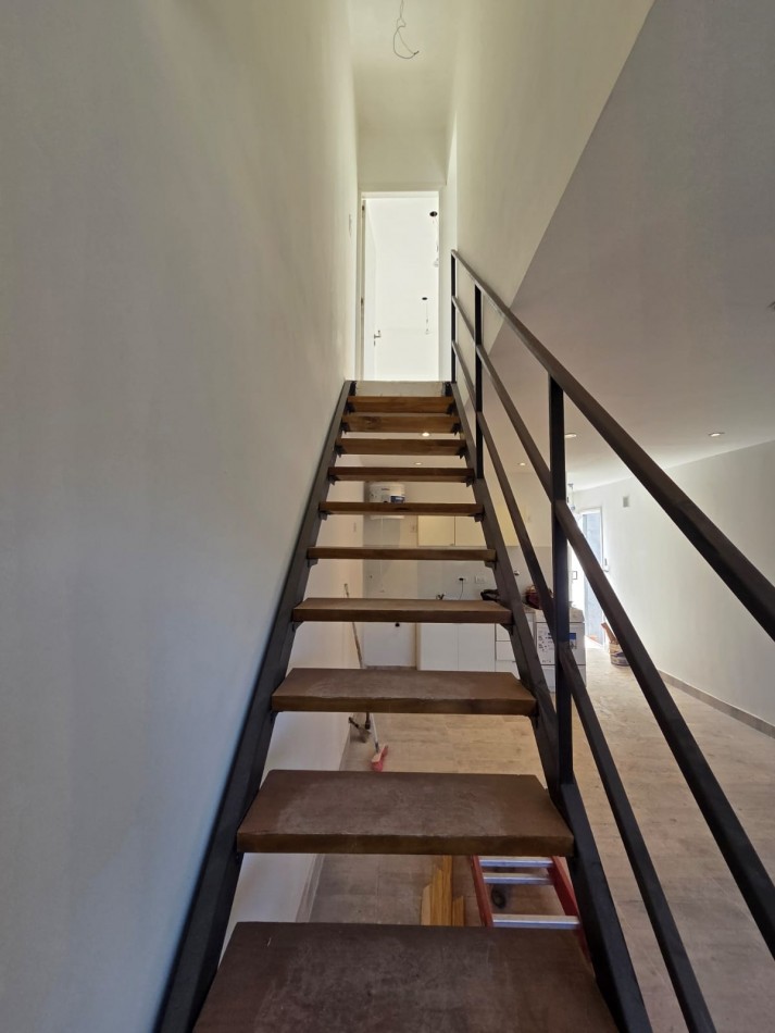 VENTA 2AMB PH RECICLADO  CASTELLI 