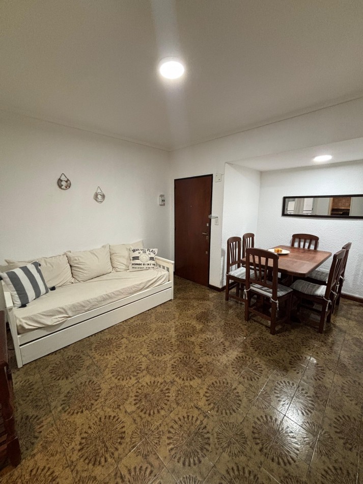 VENTA 2AMB CENTRO 