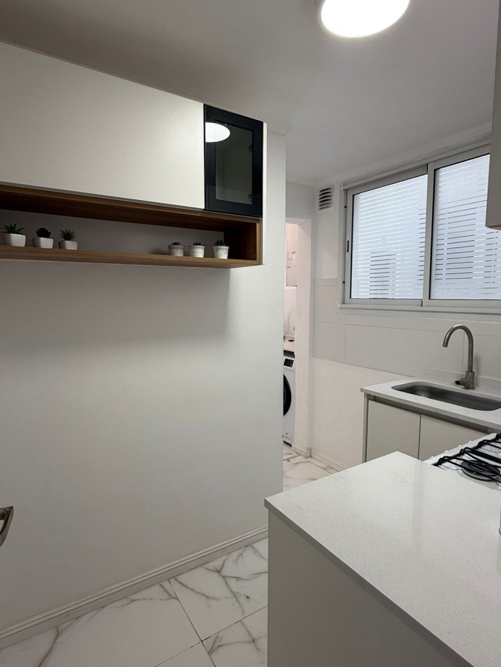 VENTA 3AMB RECICLADO CENTRO BALCON FRENTE TODO A ESTRENAR 