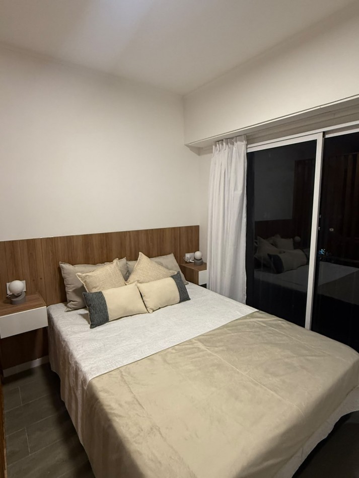 VENTA 1AMB RECICLADO CENTRO ARTEFACTO Y MUEBLES A ESTRENAR 