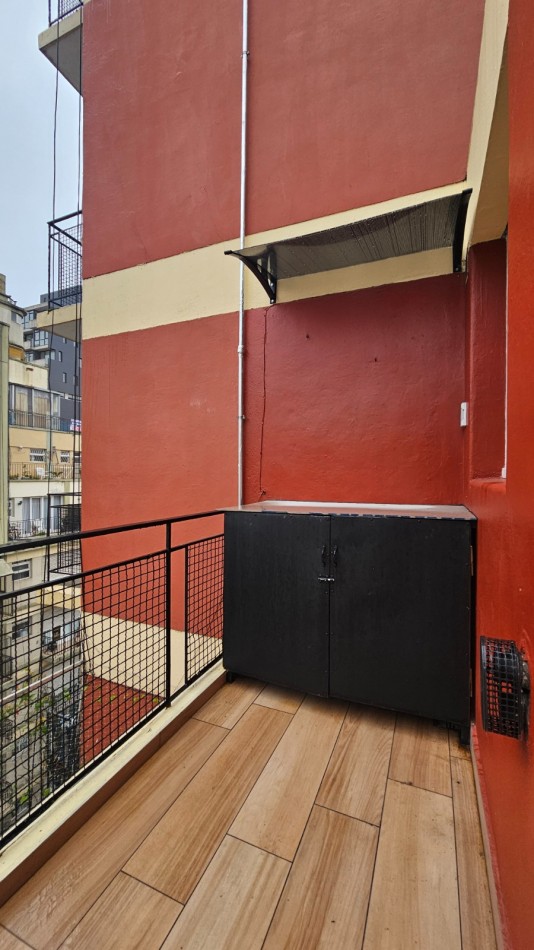 VENTA 1AMB RECICLADO CENTRO BALCON 