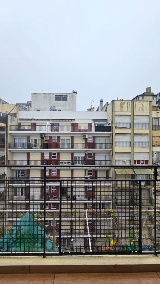 VENTA 1AMB RECICLADO CENTRO BALCON 