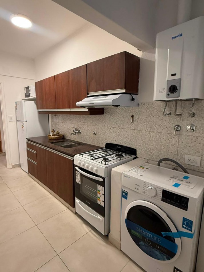 VENTA 2AMB RECICLADO CENTRO BALCON Y DEPENDENCIA 