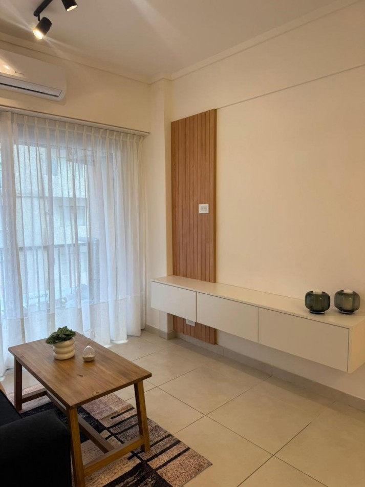 VENTA 2AMB RECICLADO CENTRO BALCON Y DEPENDENCIA 