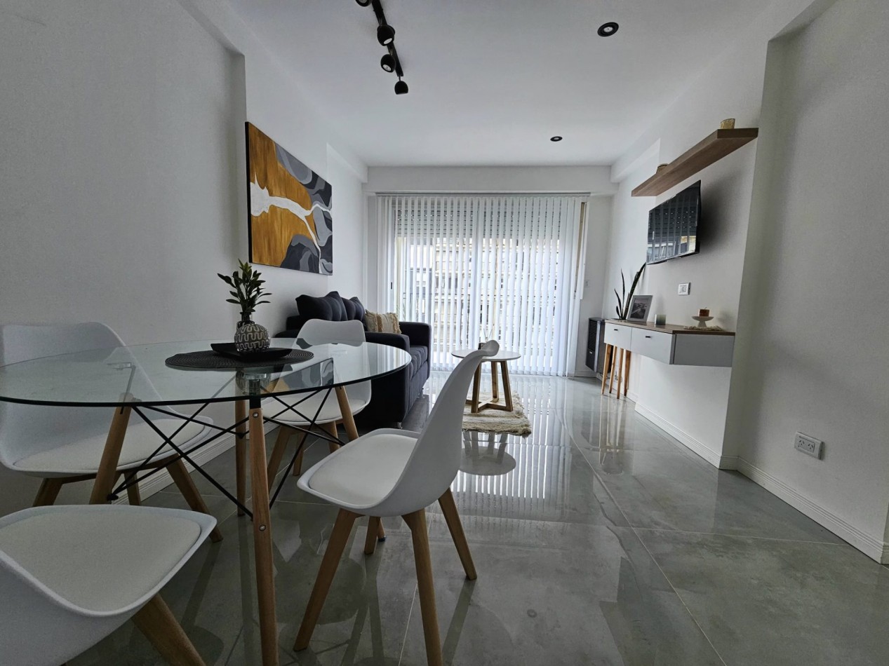 VENTA 3AMB RECICLADO CENTRO BALCON TERRAZA TODO A ESTRENAR 