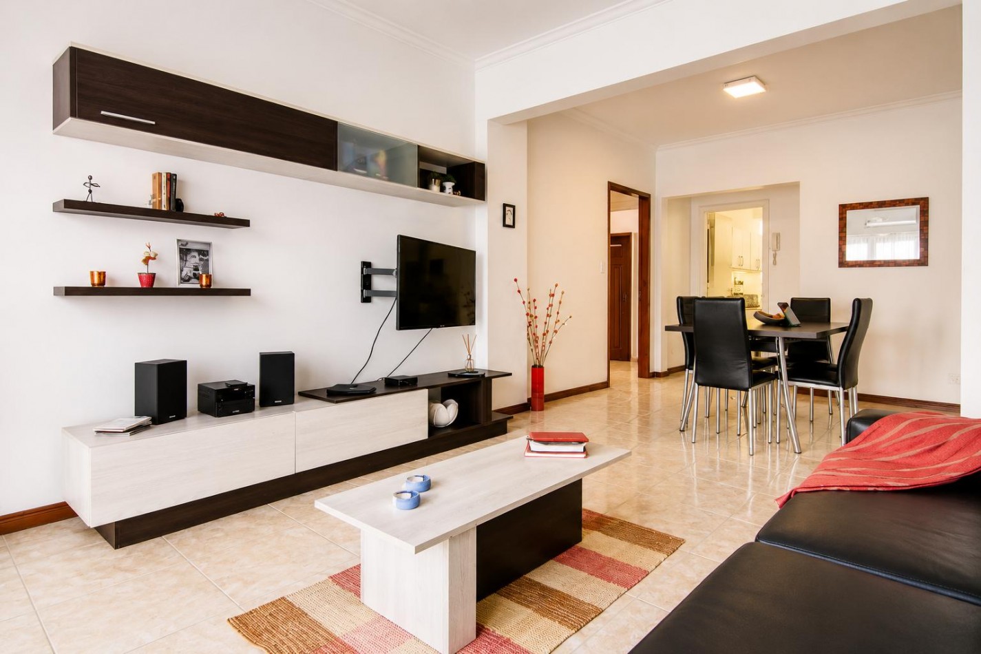 VENTA 3AMB CON DEPENDENCIA EXCELENTE ESTADO CENTRO 