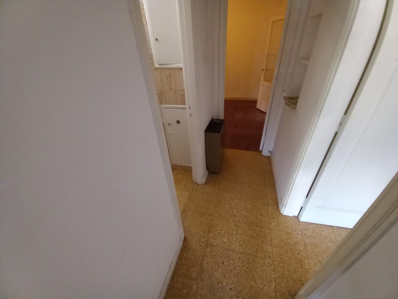 ALQUILER CASA 4AMB USO PROFESIONAL 2 BAÑOS COCHERA LOS TRONCOS 
