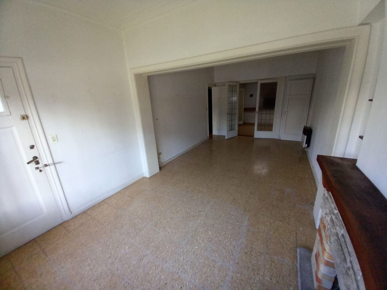 ALQUILER CASA 4AMB USO PROFESIONAL 2 BAÑOS COCHERA LOS TRONCOS 