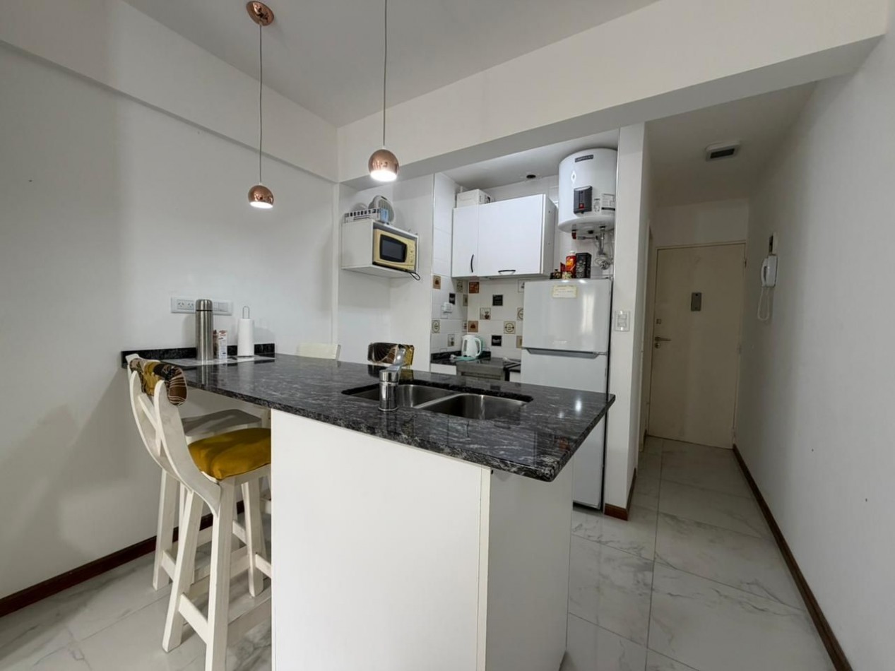 VENTA 1AMB CENTRO ARTEFACTO Y MUEBLES A ESTRENAR 