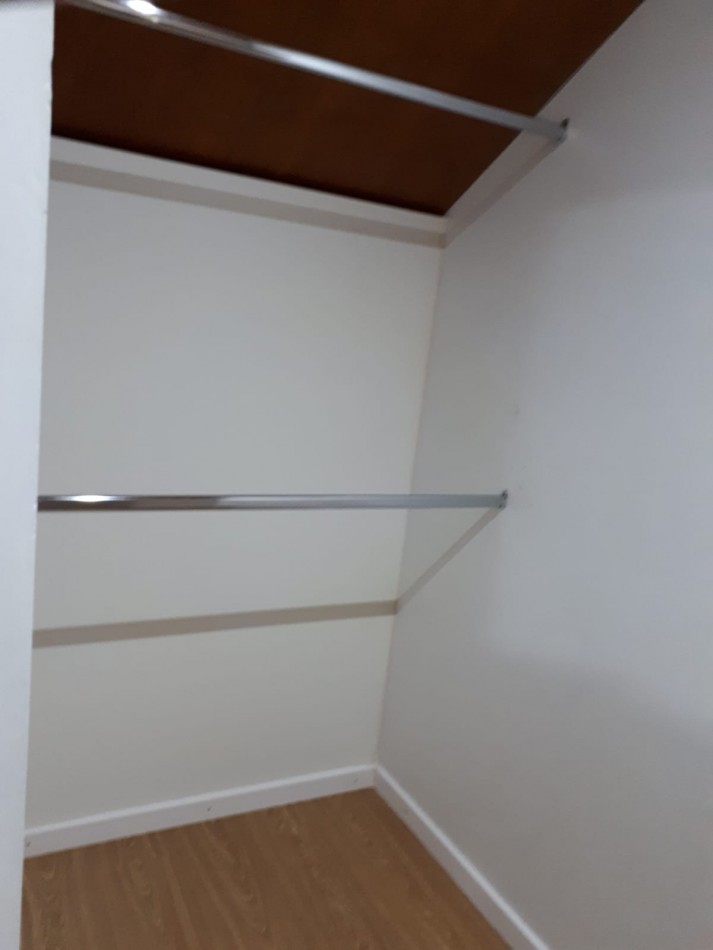 ALQUILER 2AMB DUPLEX COCHERA al FRENTE DISPONIBLE para AGOSTO 