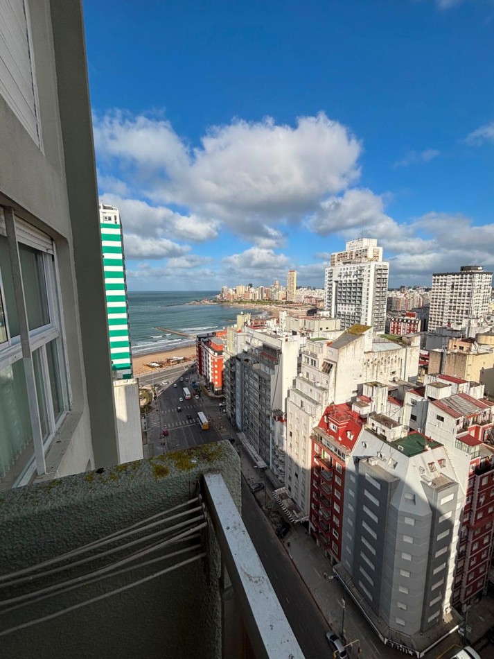 VENTA 3AMB MODERNO RECICLADO VISTA AL MAR 