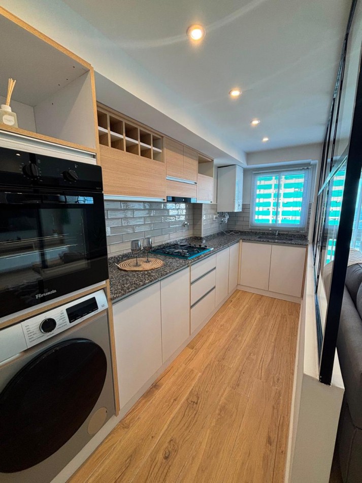VENTA 3AMB MODERNO RECICLADO VISTA AL MAR 