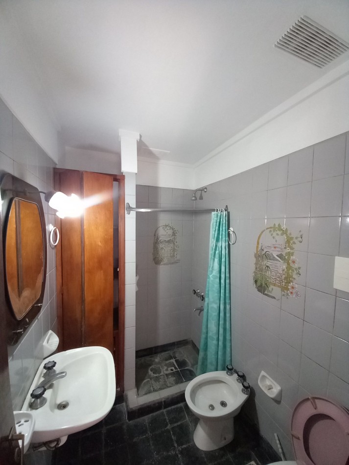 CASA 3AMB APTO CREDITO PERMUTA con GALPON PARQUE LOTE PROPIO
