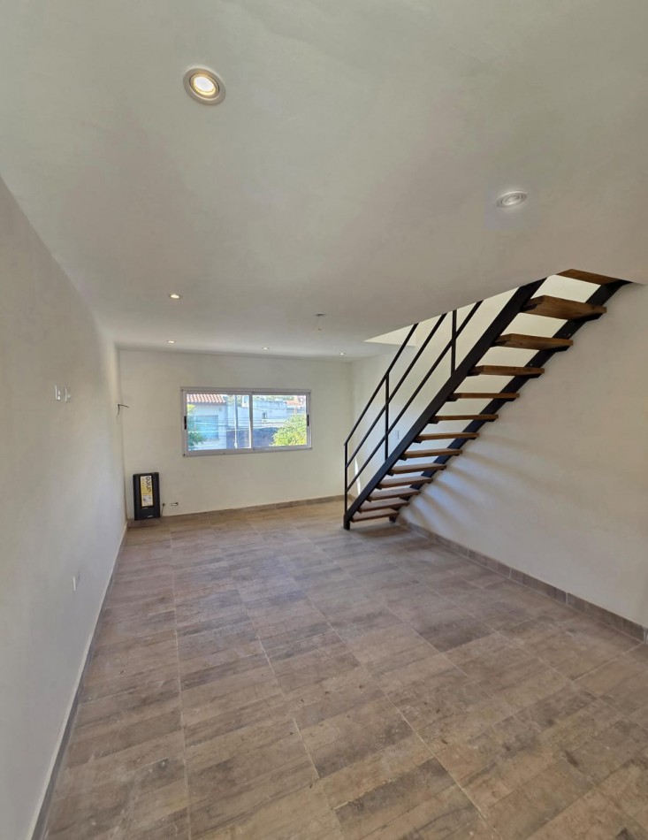 VENTA 3AMB DUPLEX AL FRENTE 