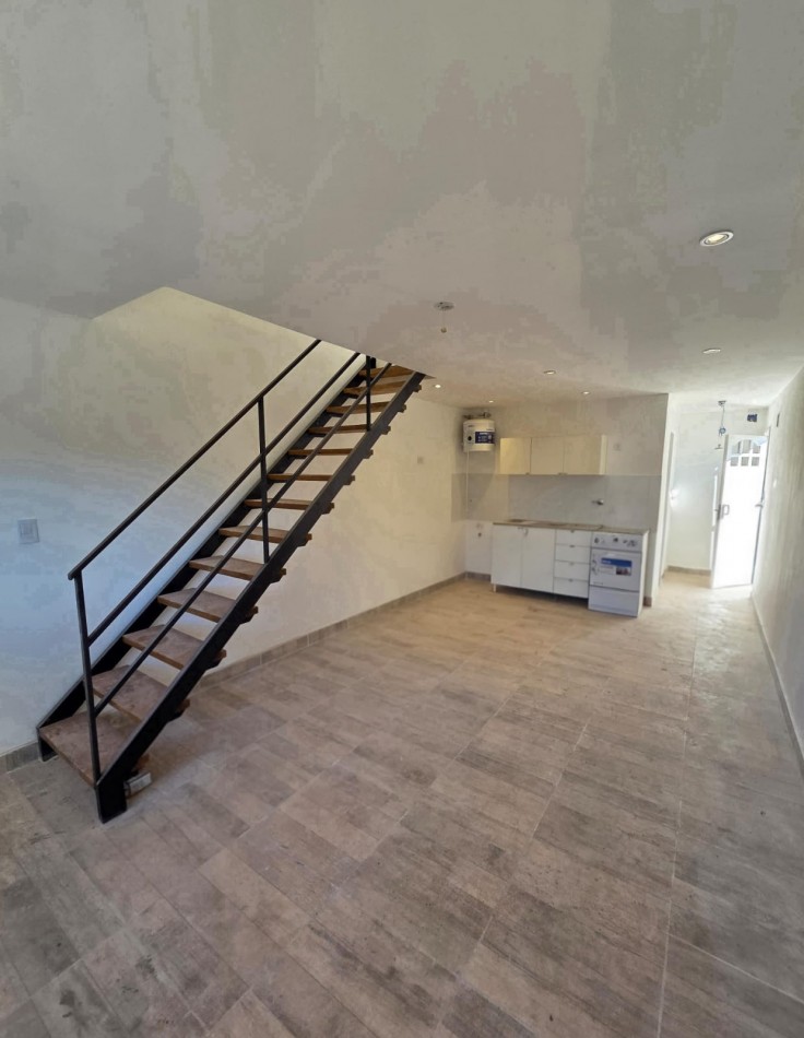 VENTA 3AMB DUPLEX AL FRENTE 