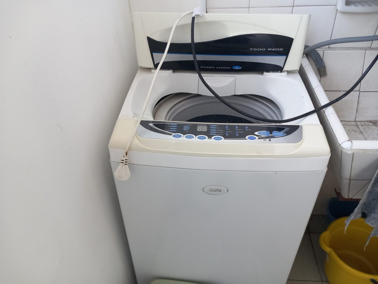ALQUILER Por 12 Meses-3AMB-3° Piso por ESCALERA-SIN MUEBLES-ESTRADA y TEJEDOR