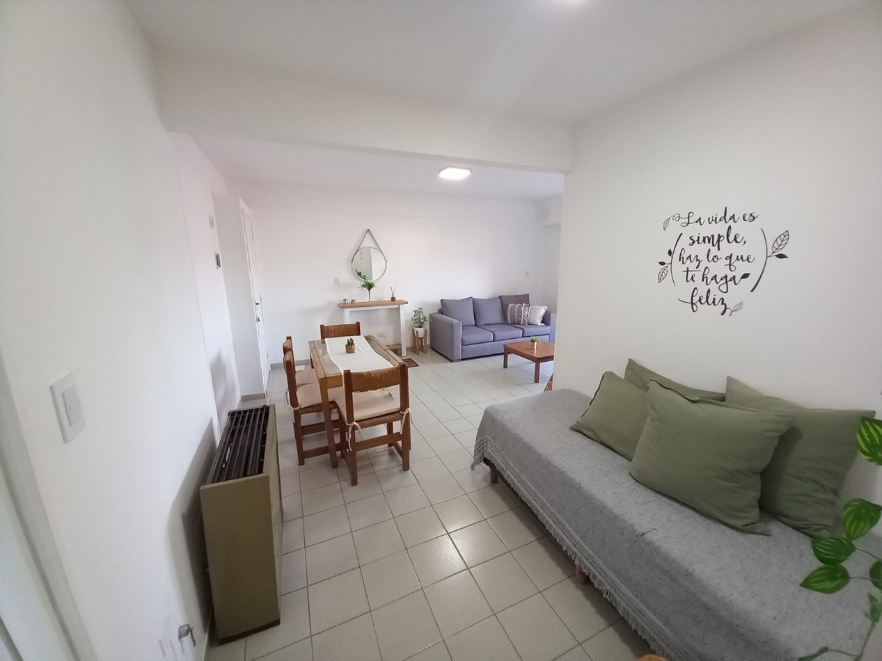 ALQUILER Por 12 Meses-3AMB-3° Piso por ESCALERA-SIN MUEBLES-ESTRADA y TEJEDOR