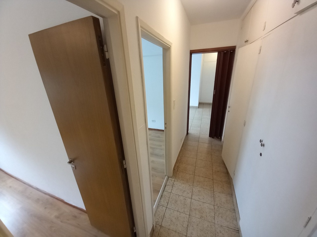 ALQUILER 3AMB ORIGINAL COCHERA 1° PISO por ESCALERA VISTA AL MAR GOLF 