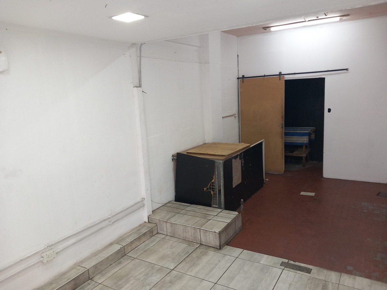 Venta Local con SOTANO TUCUMAN y FALUCHO 