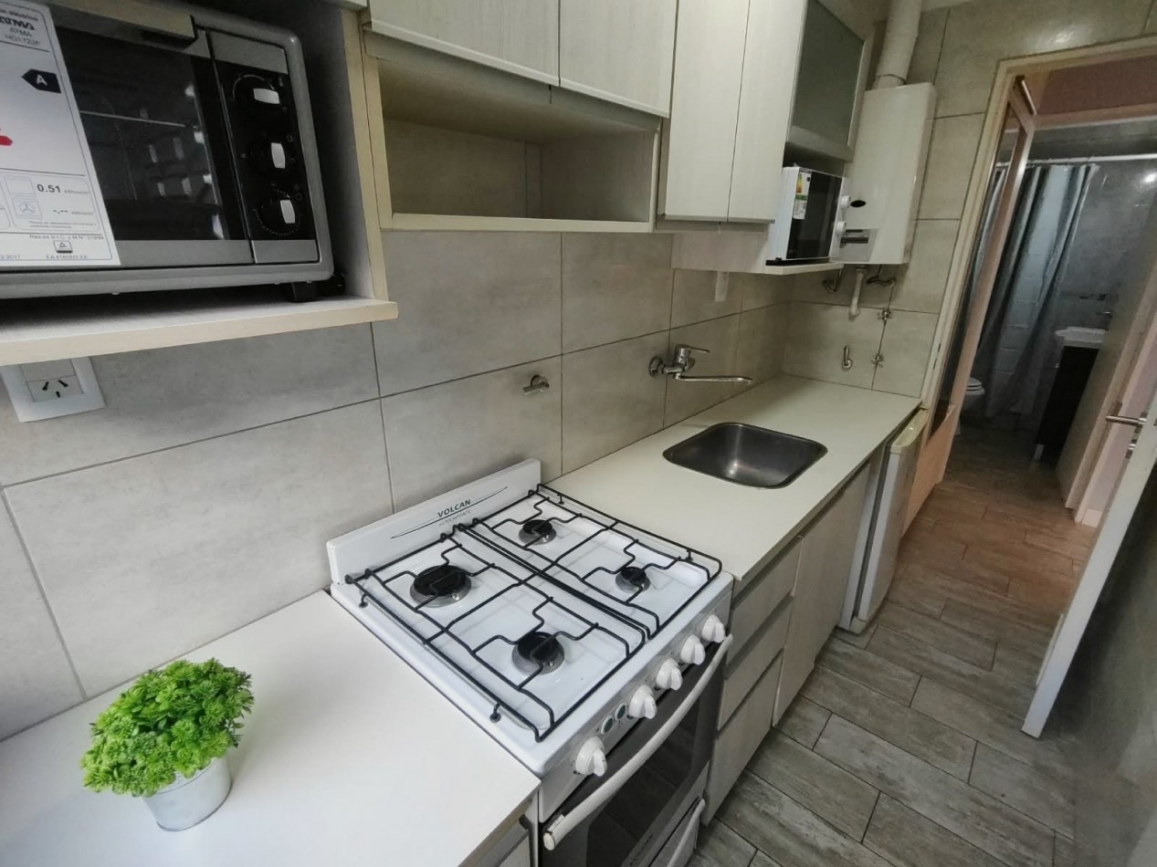 VENTA 1AMB CENTRO BALCON FRENTE 