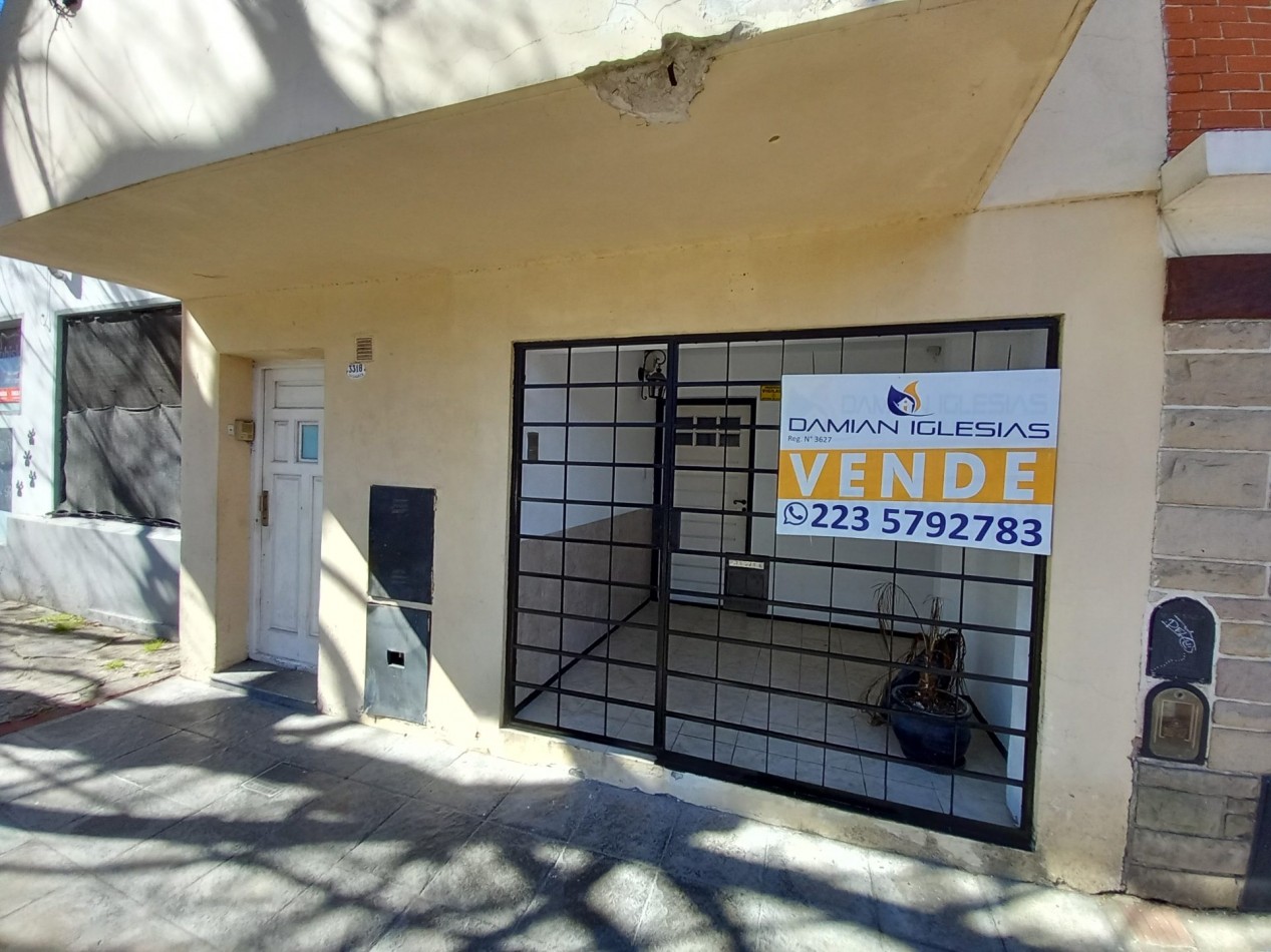 VENTA CHALET PH-FRENTE-PLANTA BAJA-CATAMARCA y ROCA-RETASADO