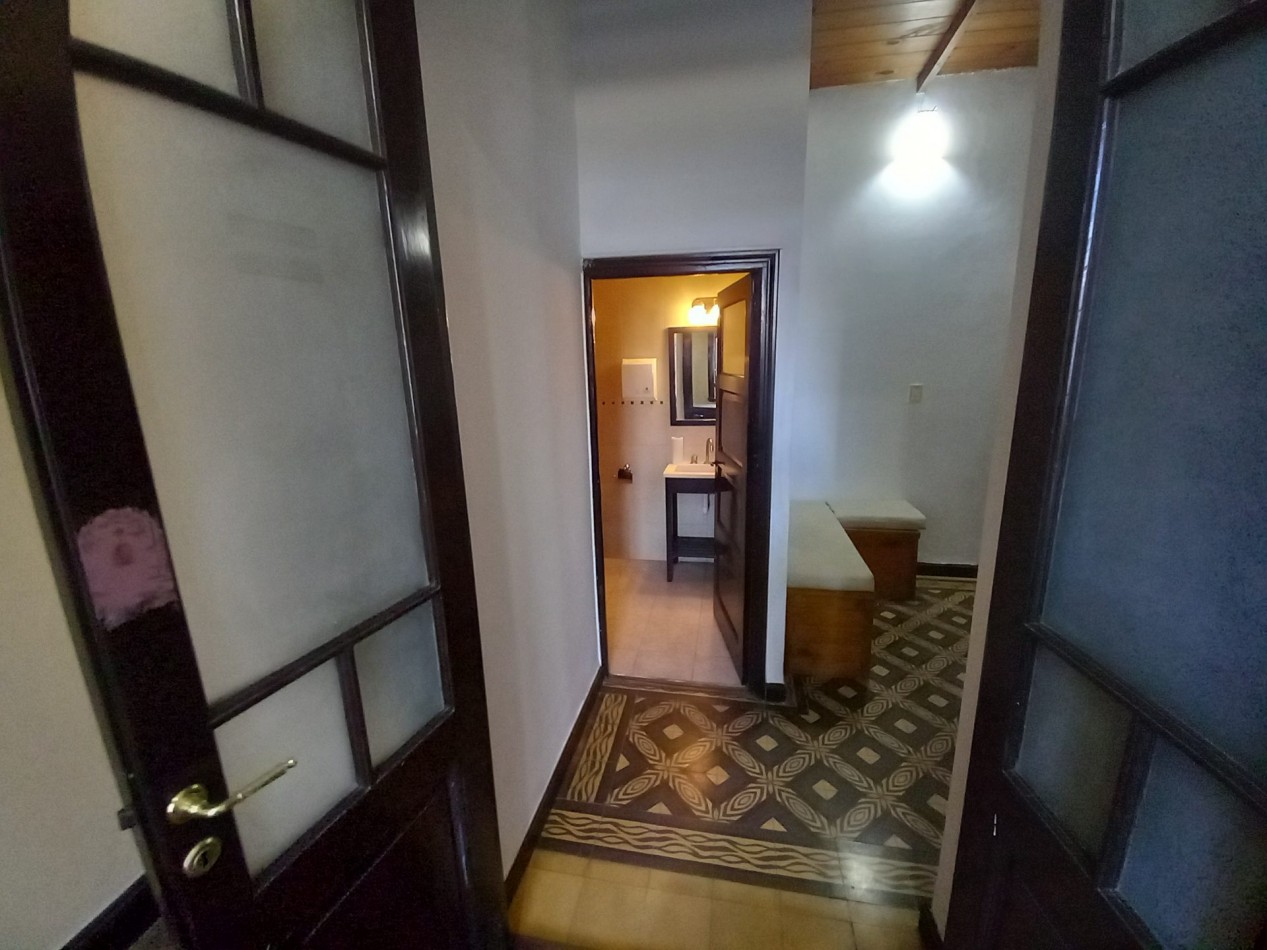 VENTA CHALET PH-FRENTE-PLANTA BAJA-CATAMARCA y ROCA-RETASADO