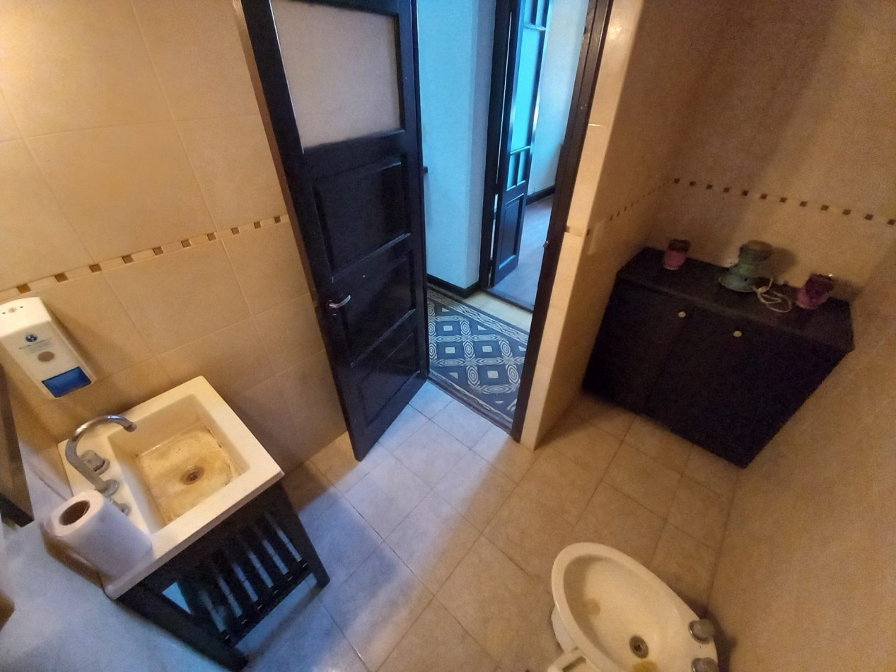 VENTA CHALET PH-FRENTE-PLANTA BAJA-CATAMARCA y ROCA-RETASADO