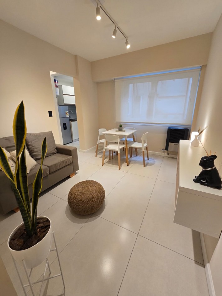 VENTA 2AMB con DEPENDENCIA RECICLADO CENTRO 