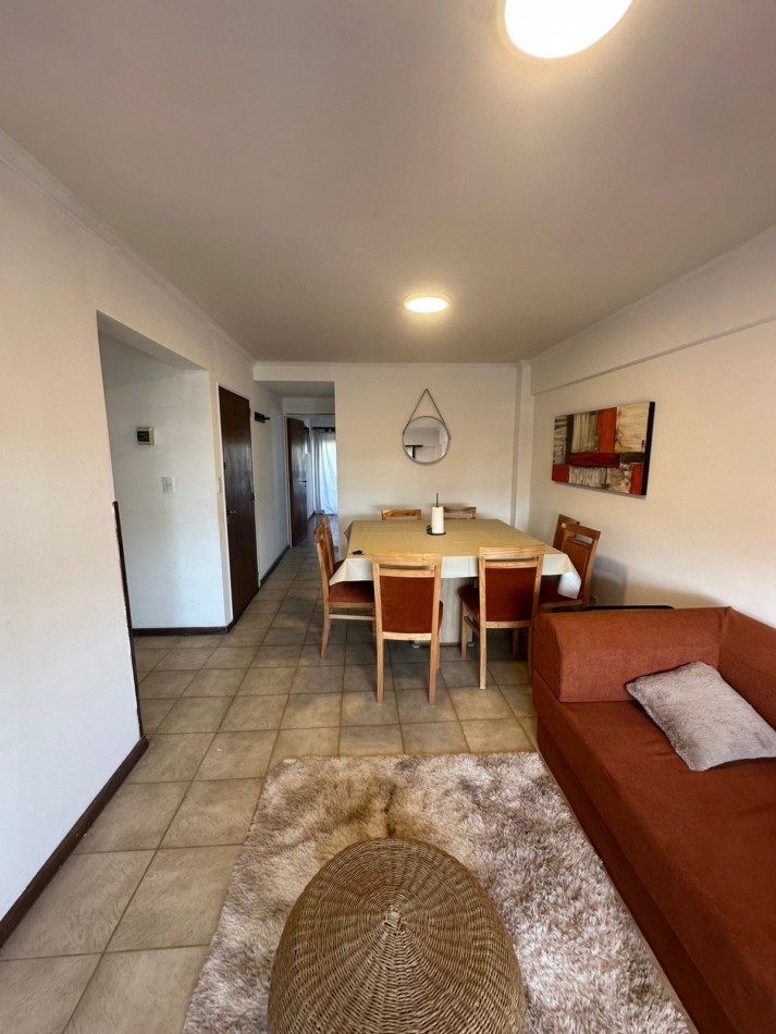 VENTA 3AMB EXCELENTE COCHERA BALCON CENTRO MUEBLES Y ARTEFACTO NUEVOS 