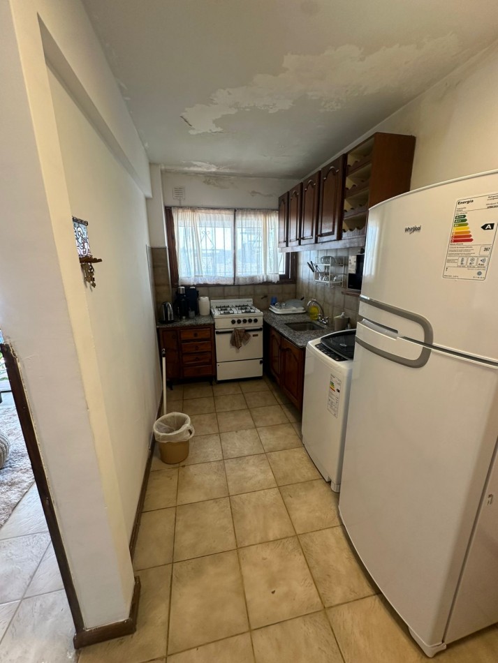 VENTA 3AMB EXCELENTE COCHERA BALCON CENTRO MUEBLES Y ARTEFACTO NUEVOS 